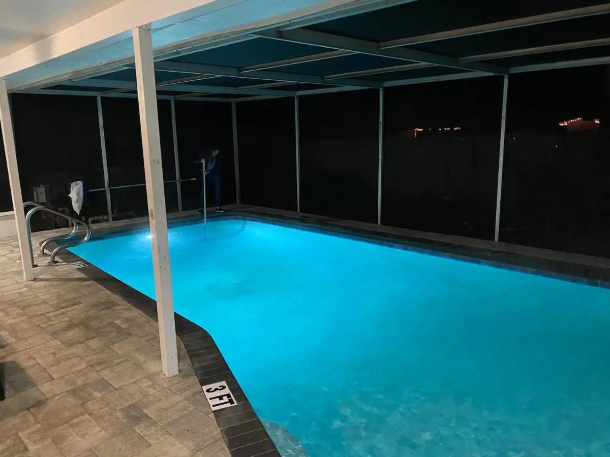 Spacious 5 Bedrooms 3 Bathrooms Family-Friendly Home With Heated Salt Pool Clearwater Exteriér fotografie