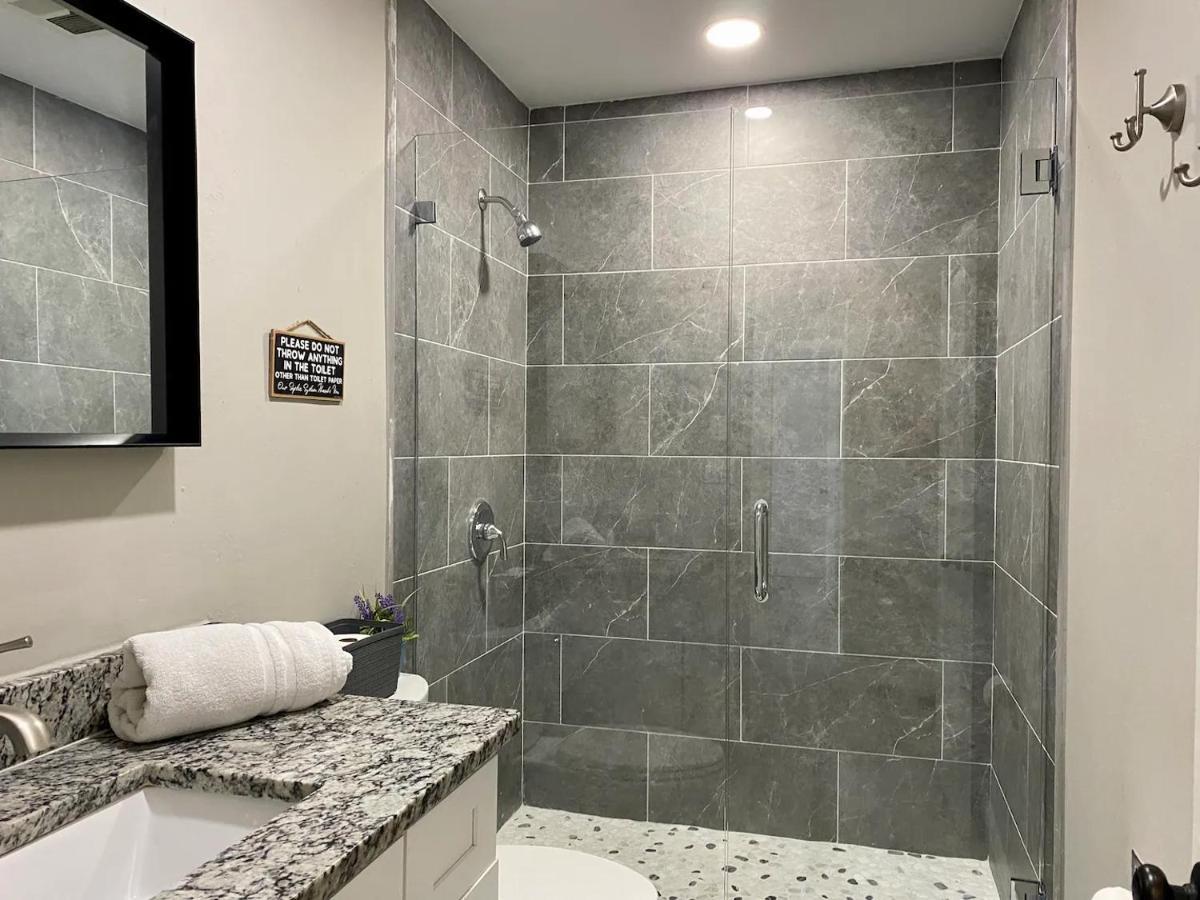 Spacious 5 Bedrooms 3 Bathrooms Family-Friendly Home With Heated Salt Pool Clearwater Exteriér fotografie